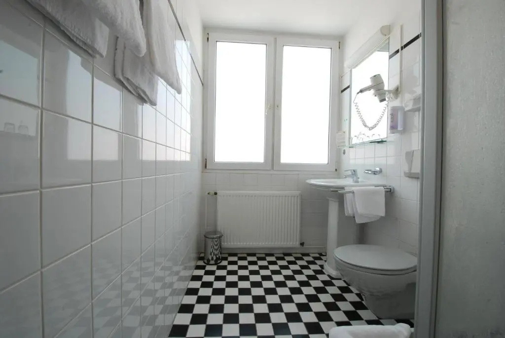 Hotel Lindenufer — photo 4