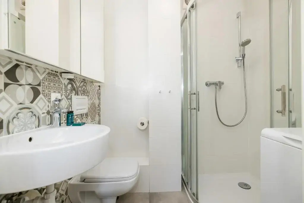 ShortStayPoland Chlodna B21 — photo 5