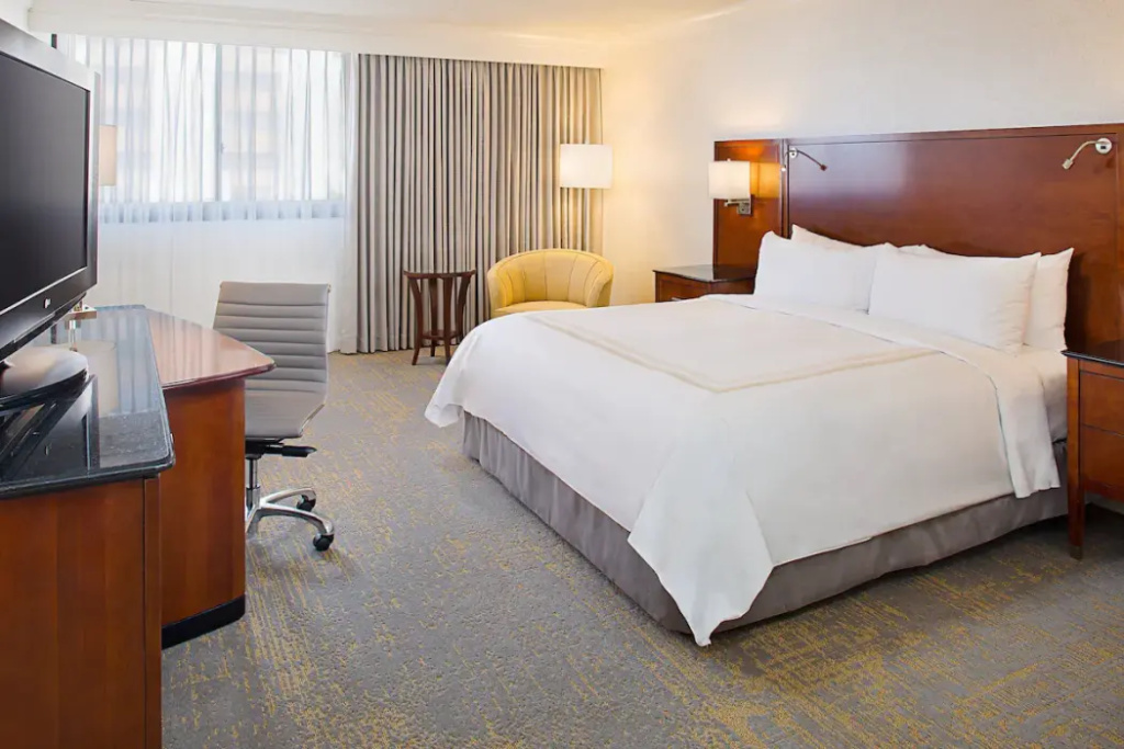 Los Angeles Marriott Burbank Airport, photo 2