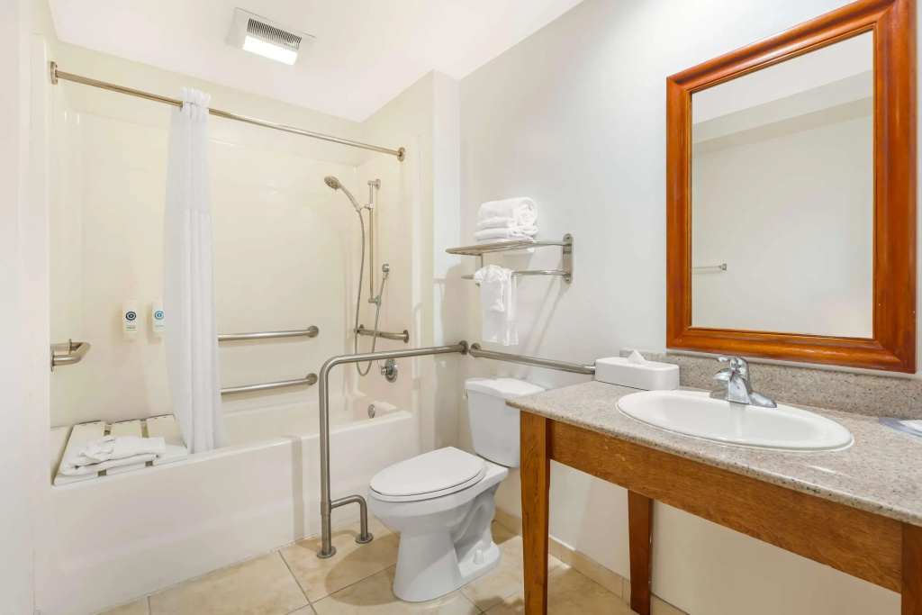 Comfort Inn Cockatoo near LAX Airport — photo 8