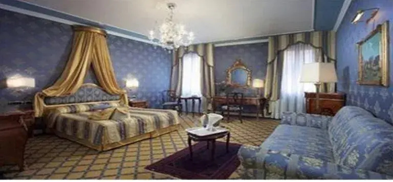 Palazzo Conti Querini — photo 7
