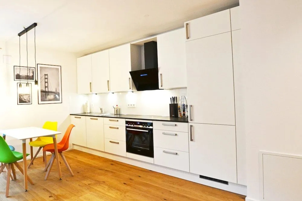 Modern apartment near downtown
