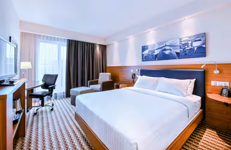 Hampton by Hilton Warsaw Airport — photo 4