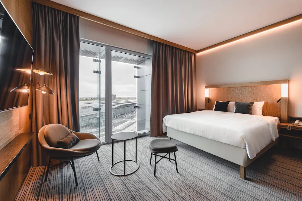Courtyard by Marriott Warsaw Airport — photo 8