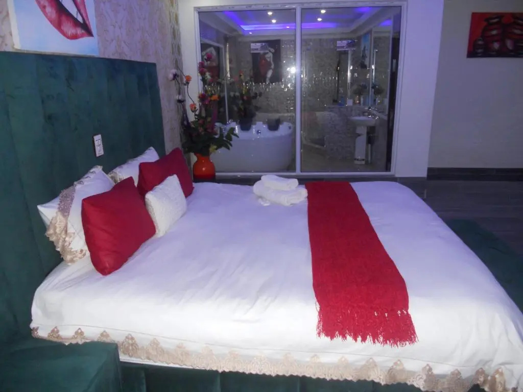Gold Crown international Hotel — photo 6