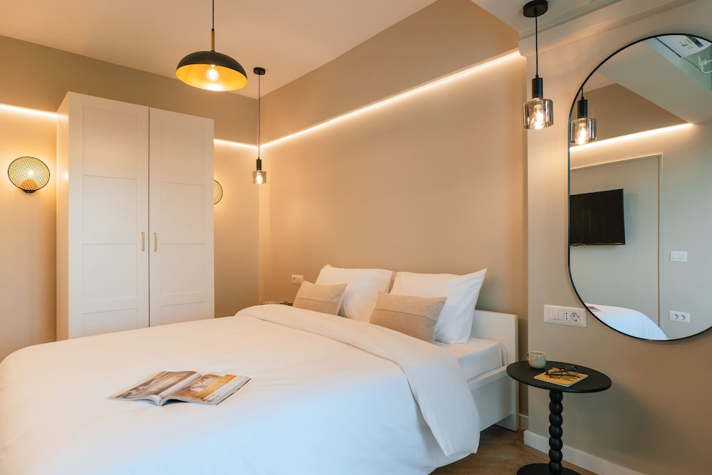 New Unirii Apartments by Olala Homes, photo 4