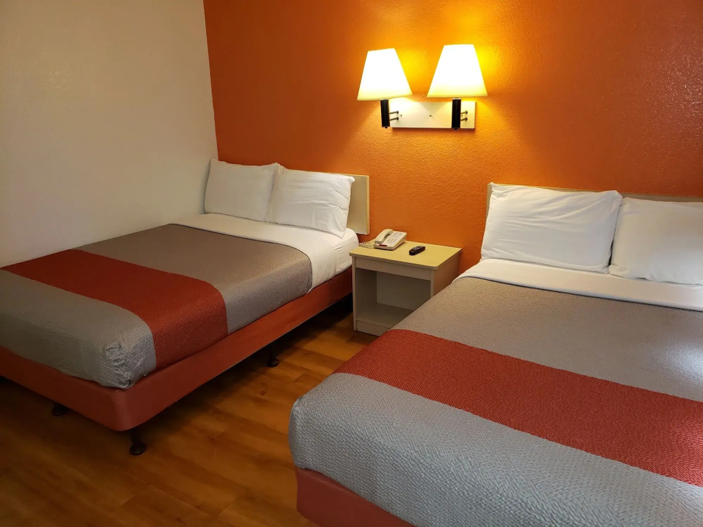 Vagabond Inn Sylmar, photo 4