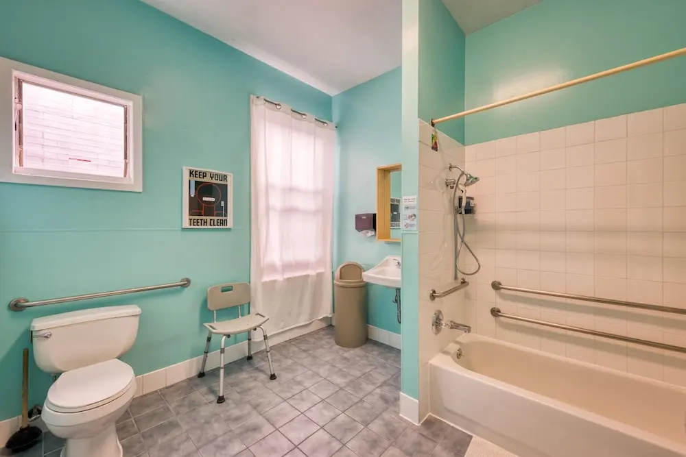 HI San Francisco Downtown Hostel — photo 8