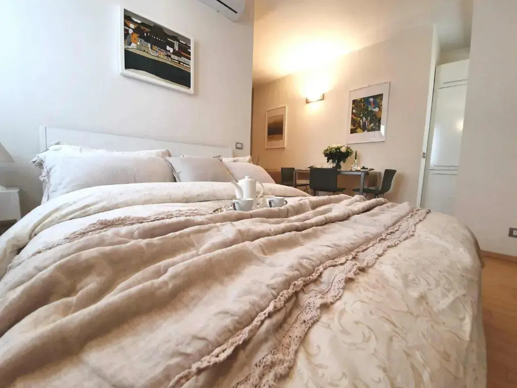 Corso Vercelli Apartment — photo 4