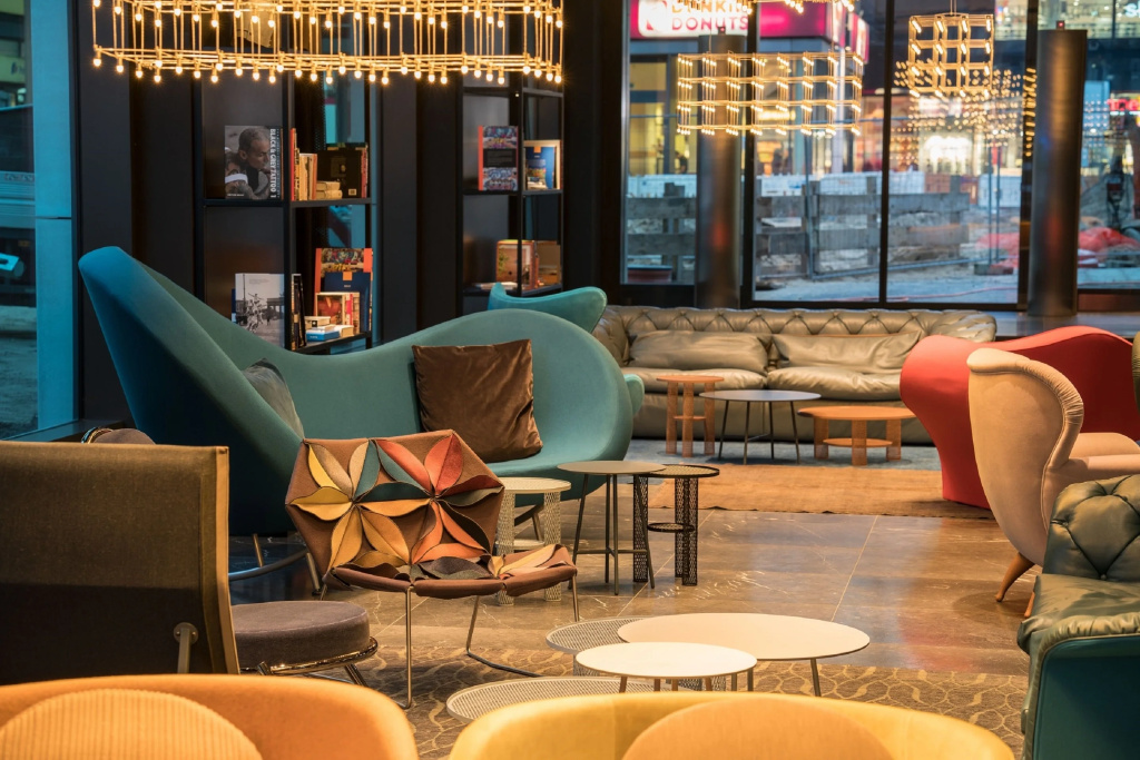 Motel One Berlin-Alexanderplatz — photo 2