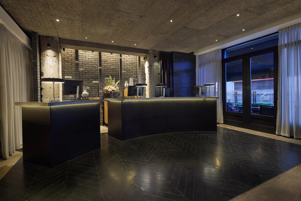 Radisson Blu Hotel, London Leicester Square, photo 2