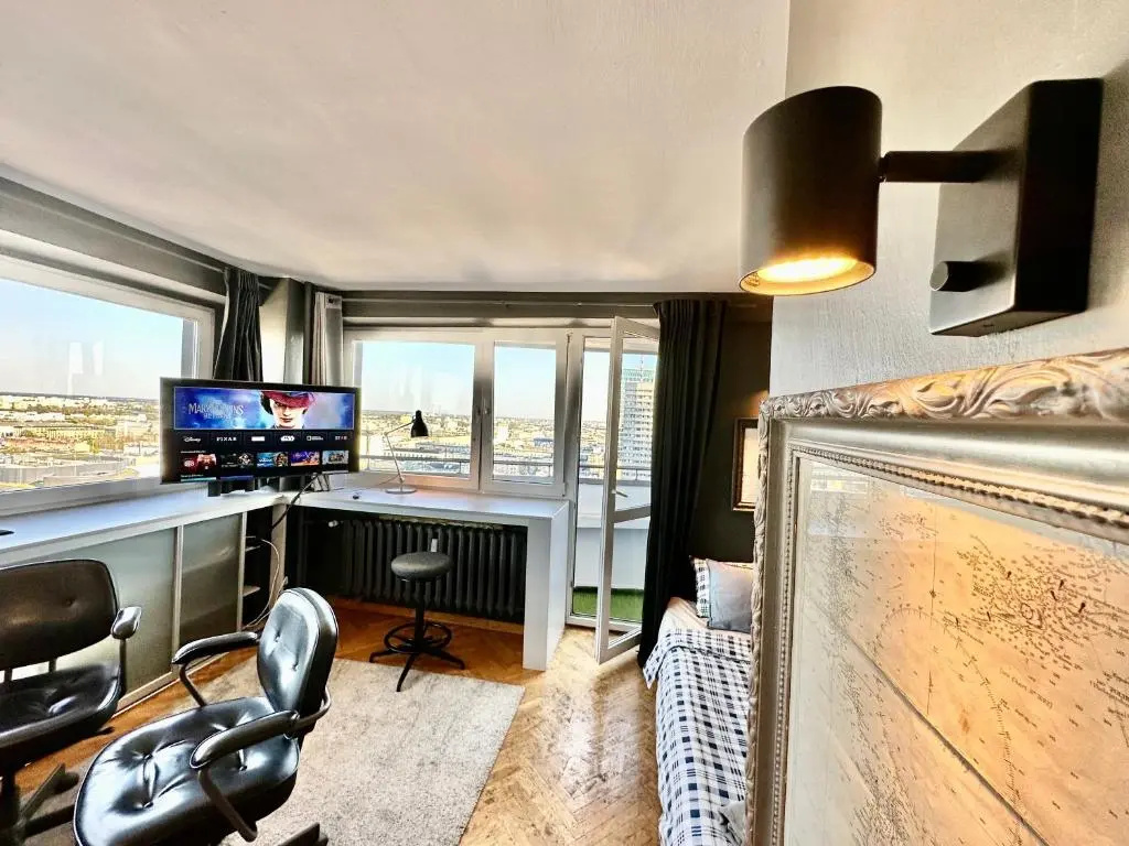 Super Apartament GREY Centrum 2x Metro Fast WiFi 300 Mbs Netflix AppleTV SmartTV Spotify Panorama Miasta — photo 2