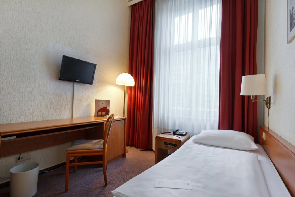 acom Hotel Berlin Kurfürstendamm — photo 2