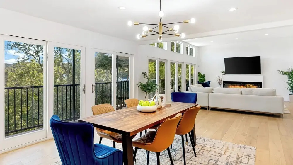 Scenic LA Stay Near Ventura Blvd With Deck, Games, Fireplace & Outdoor Dining Marmol Vista by Avantstay — photo 7