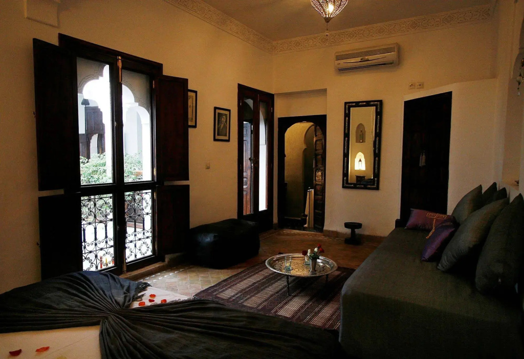 Riad Amin, photo 5