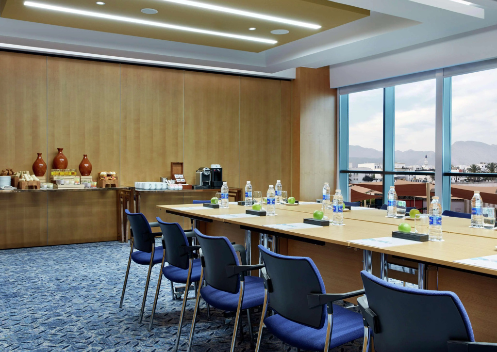 Hilton Garden Inn Muscat Al Khuwair Hotel — photo 7