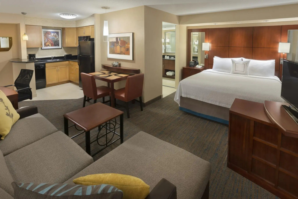 Residence Inn by Marriott Toronto Downtown / Entertainment District — photo 6