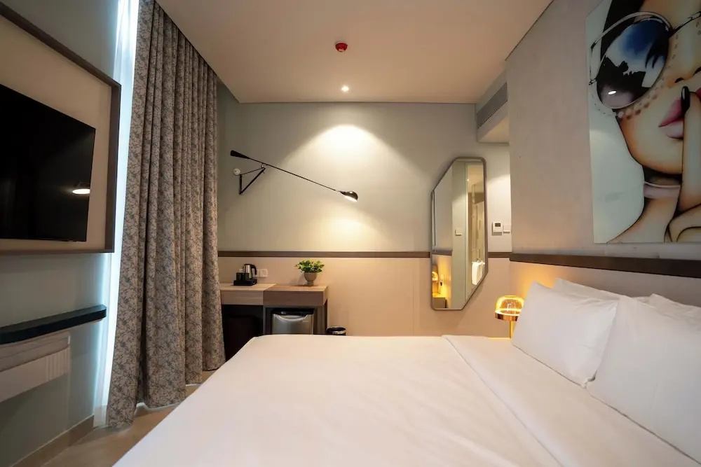 SeSaya Poshtel & Bistro - Colombo's Newest and Finest Poshtel Dorms and Rooms — photo 4