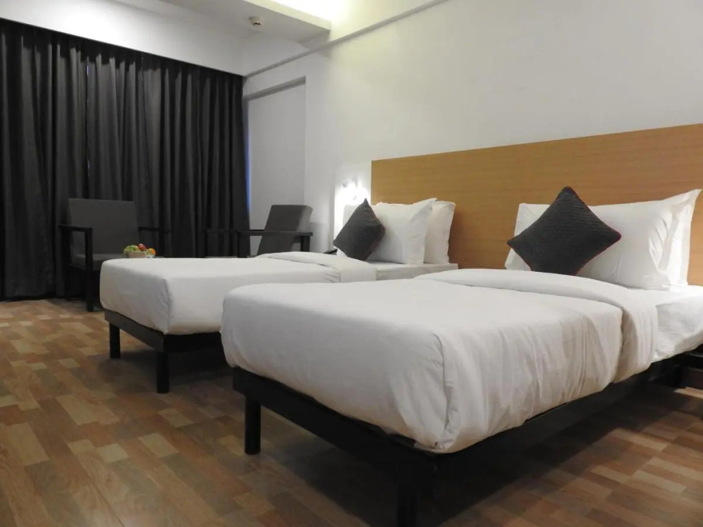 TGI Ameya Grand — photo 2