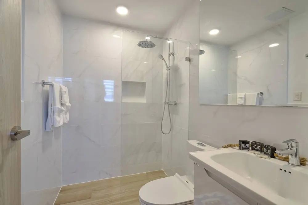 Luxury Escape Private Jacuzzi, Beach, Punta Cana Sleep 5 — photo 8
