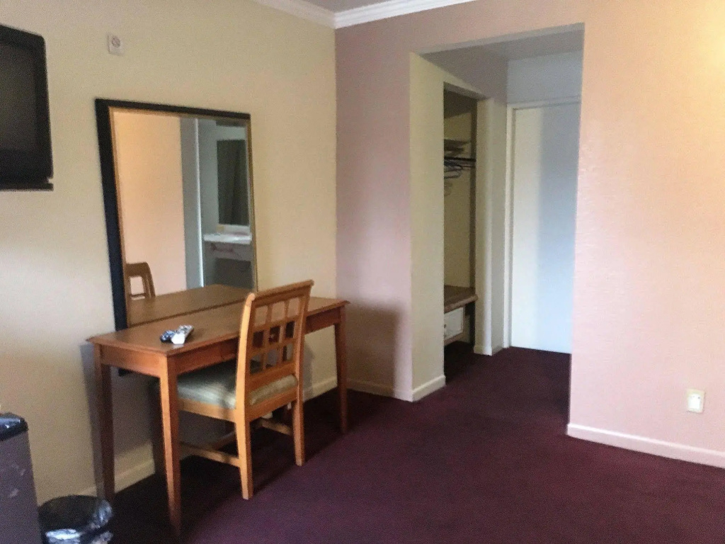 Mission Motel — photo 6