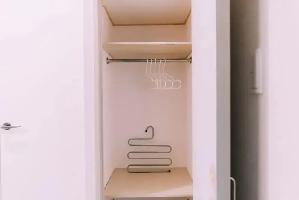 Minimalist Loft 402 — photo 8