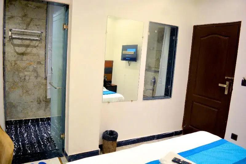 Hotel Delhi Empire dx — photo 8