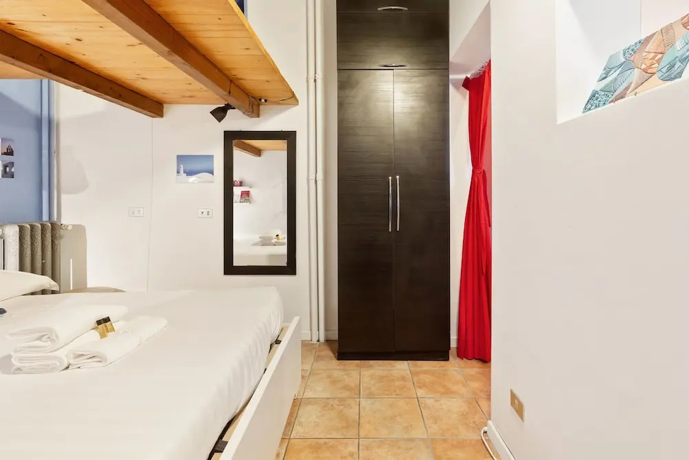 Cosy Nest Isola District Heart — photo 5