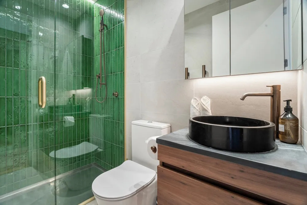 Greenhouse Apartments by Urban Rest — photo 8