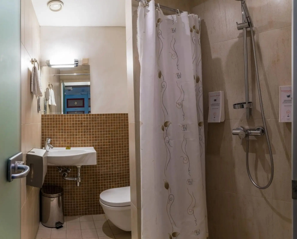CRU Hotel — photo 7