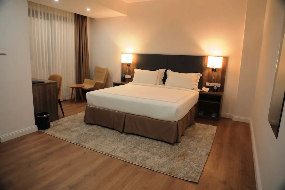 Elmo's Hotel, photo 3