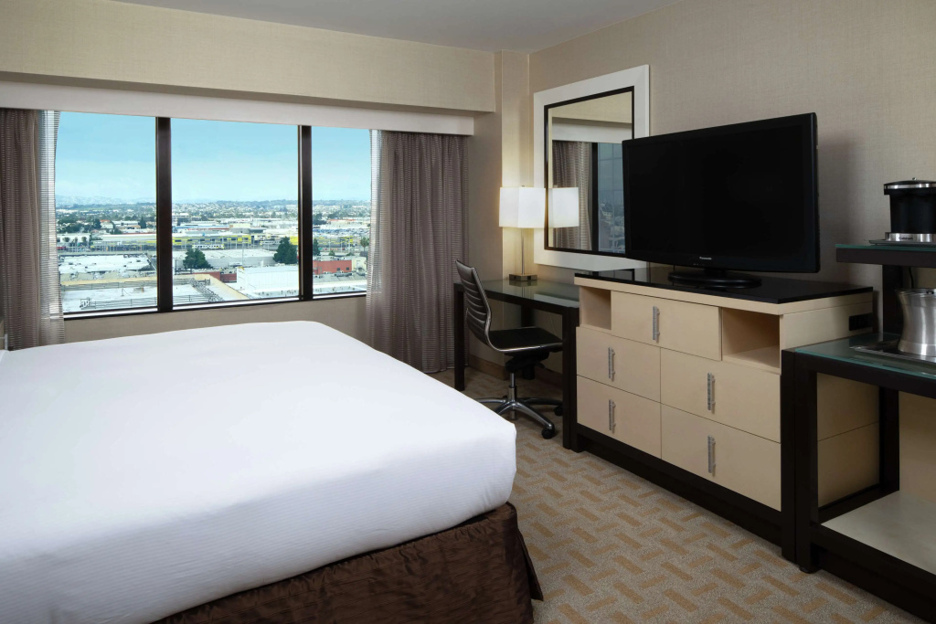Hilton Los Angeles Airport — photo 7