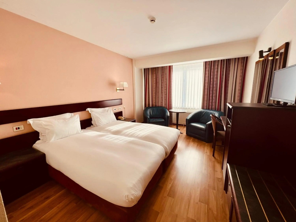 Bedford Hotel & Congress Centre, photo 3