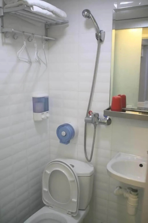 K&B Hostel — photo 8