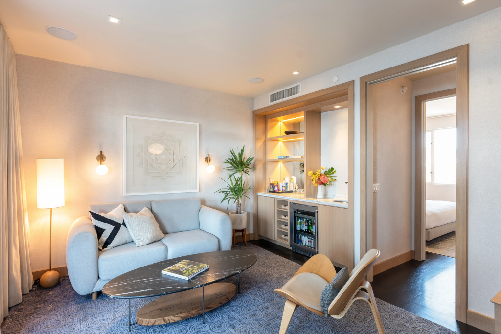 Kimpton Hotel Wilshire by IHG, photo 4