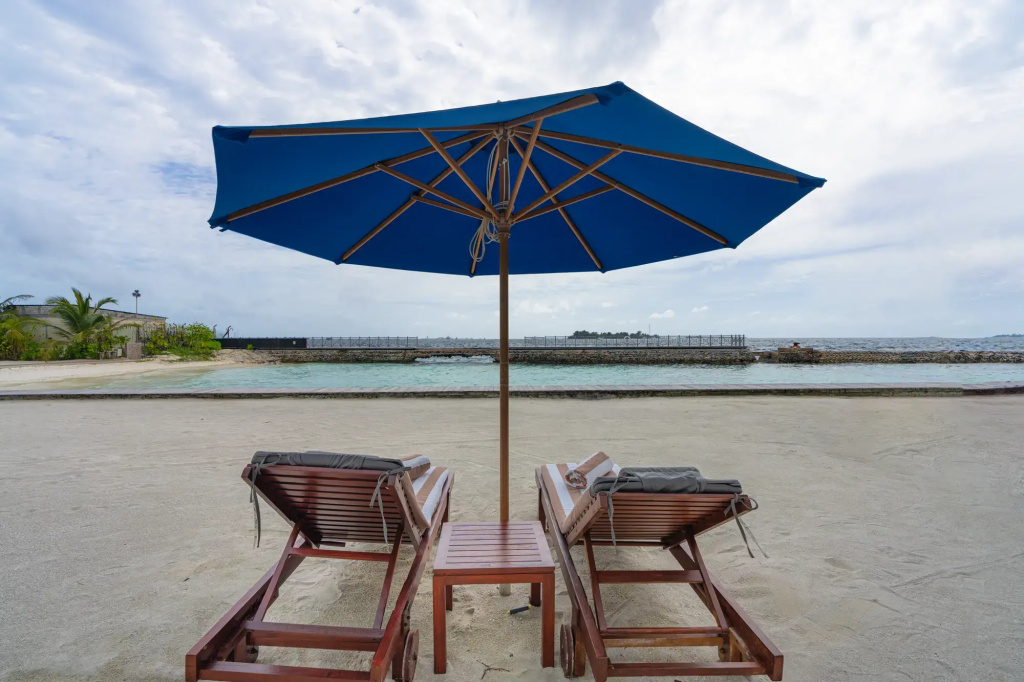 Hulhule Island Hotel — photo 8