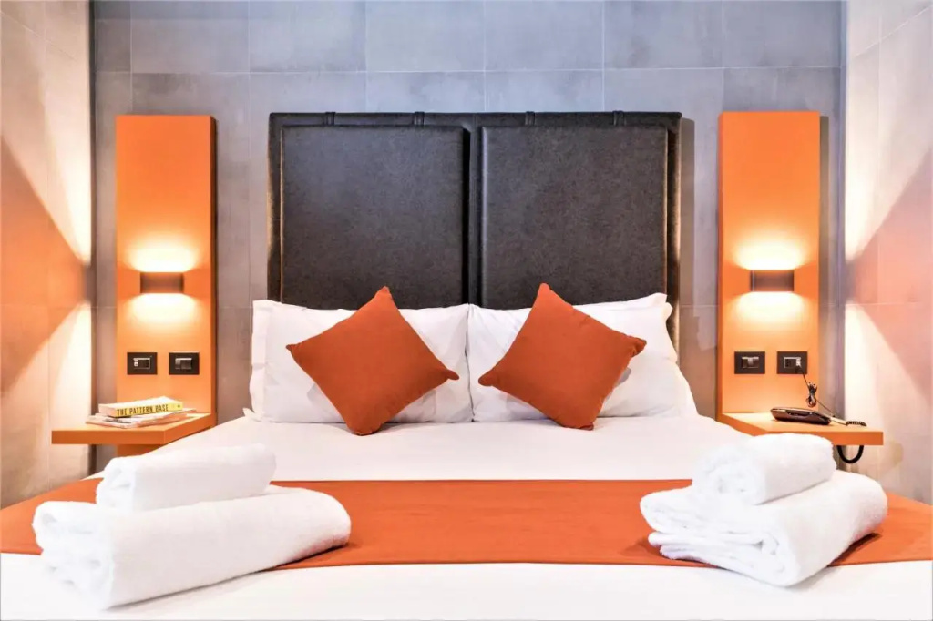 J24 Hotel Milano — photo 8