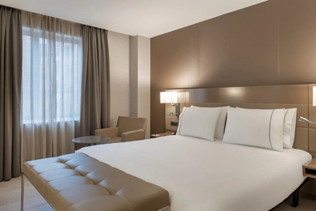 AC Hotel Los Vascos by Marriott, photo 5