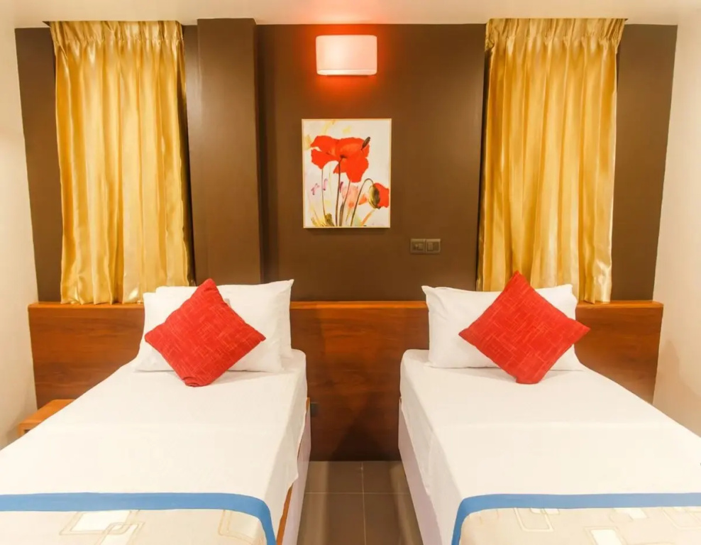 Hulhumale Club Blu — photo 8