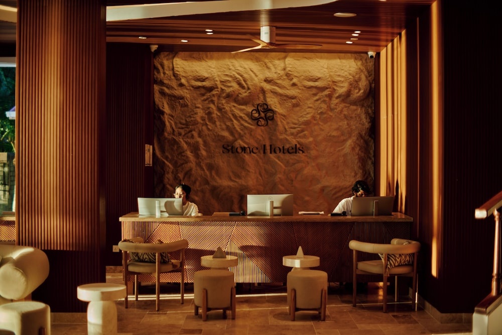 Stone Hotel Dhiffushi, photo 2