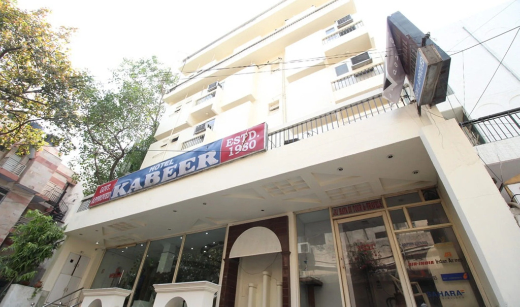 Hotel Kabeer New Delhi Railway Station