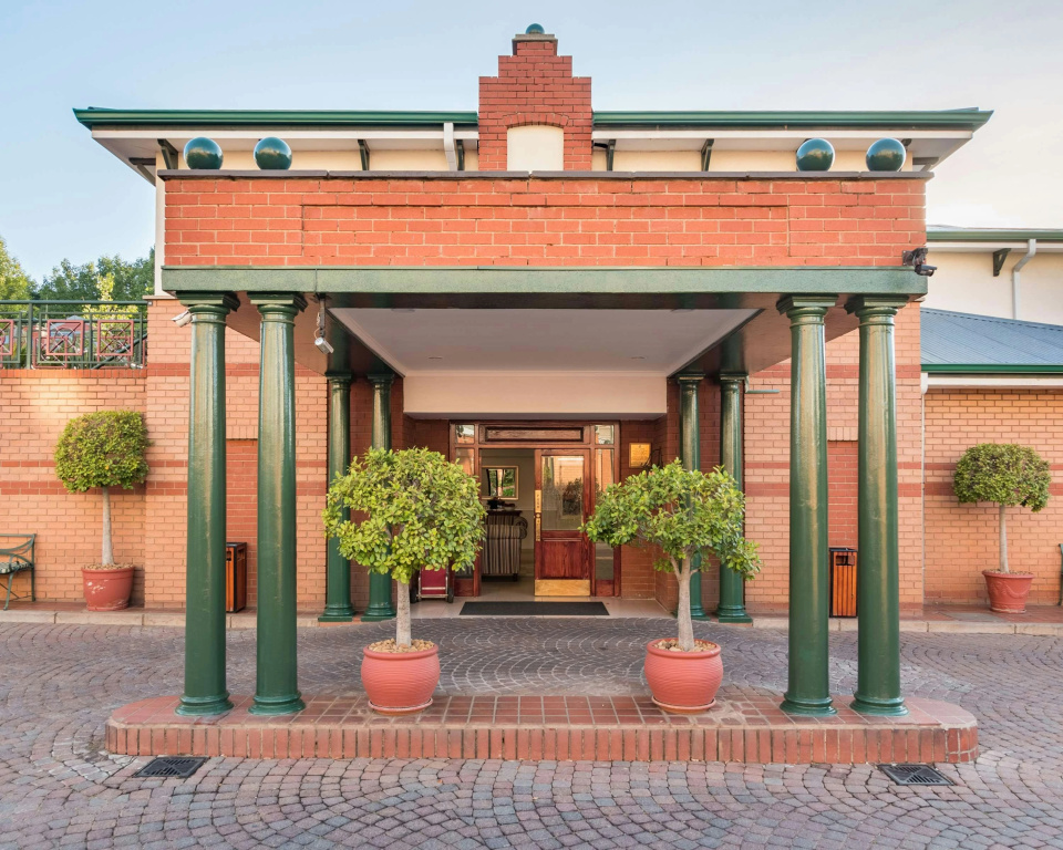 Courtyard Hotel Rosebank