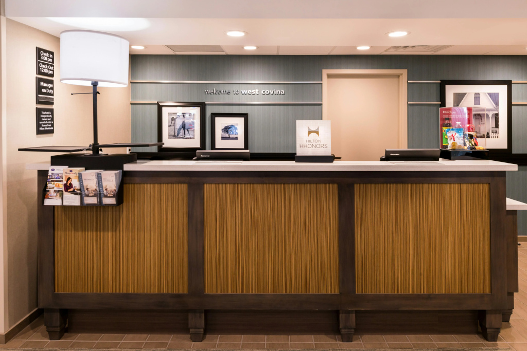 Hampton Inn Los AngelesWest Covina, photo 2