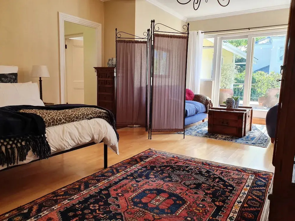 On Pinewood Guest House, photo 4