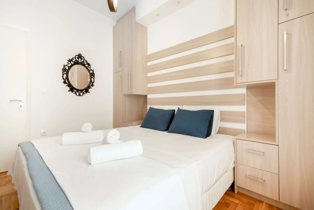 Heloni Apartments Athens, photo 3
