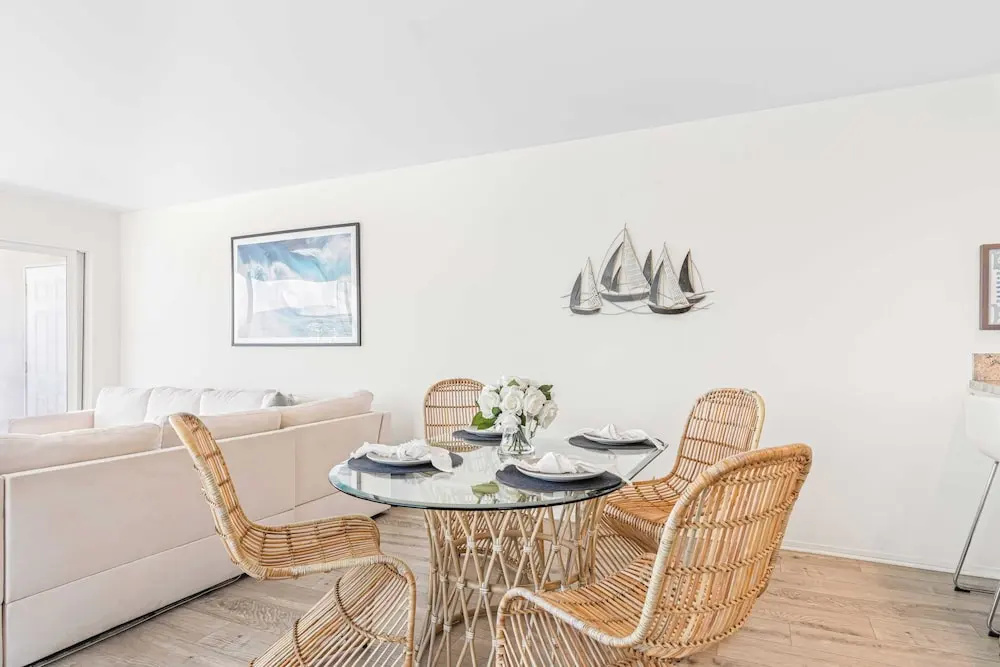 Beach Retreat With Oceanfront Balconies + Direct Beach Access Pacific Coast Outlook by Avantstay, photo 4