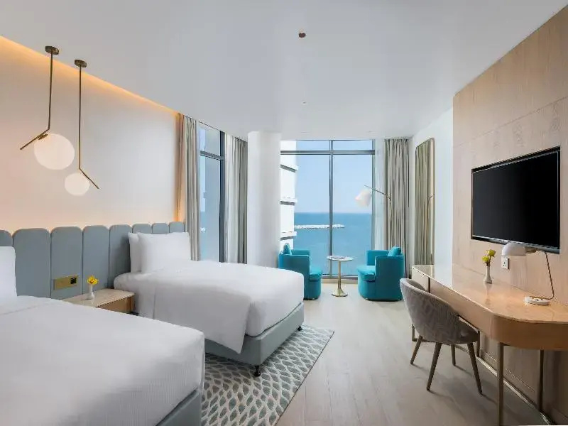 Hotel voco Muscat Al Mouj by IHG, photo 4