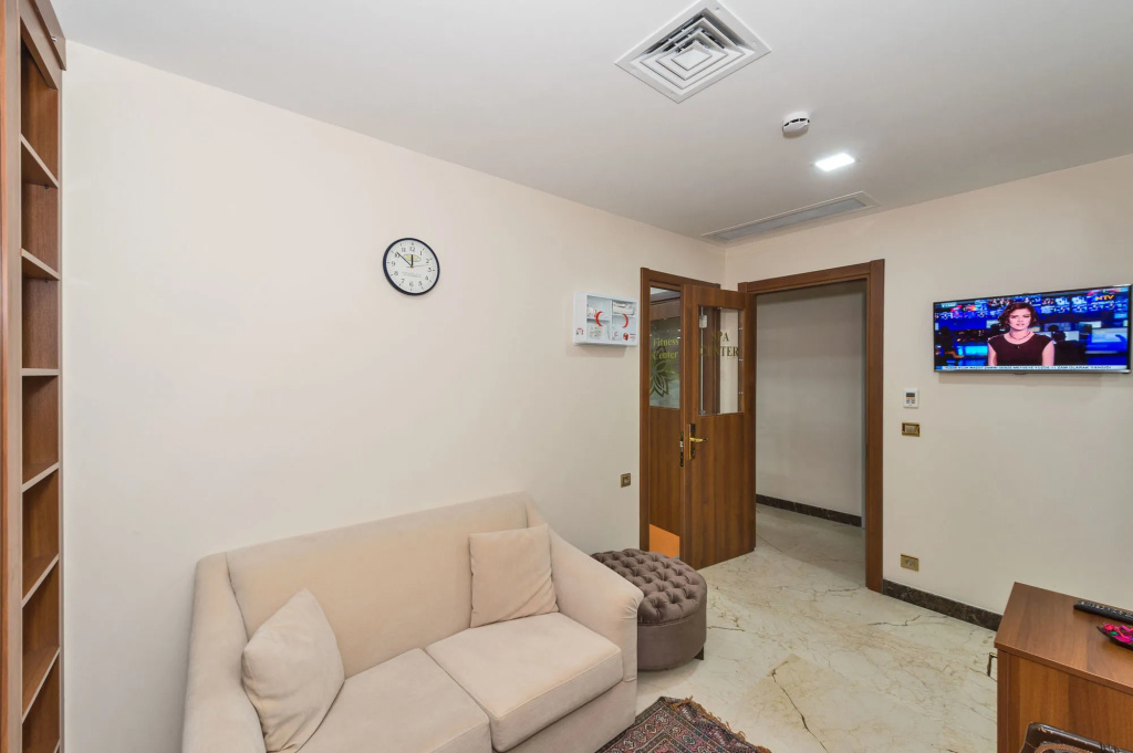 Aprilis Gold Hotel, photo 2