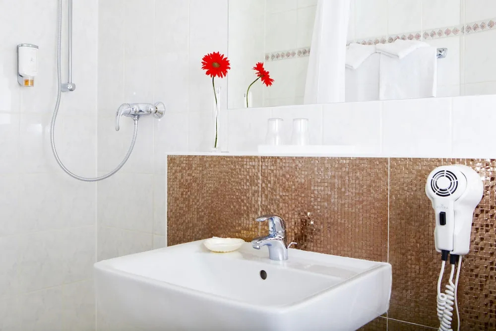 Hotel Elba am Kurfürstendamm - Design Chambers — photo 8