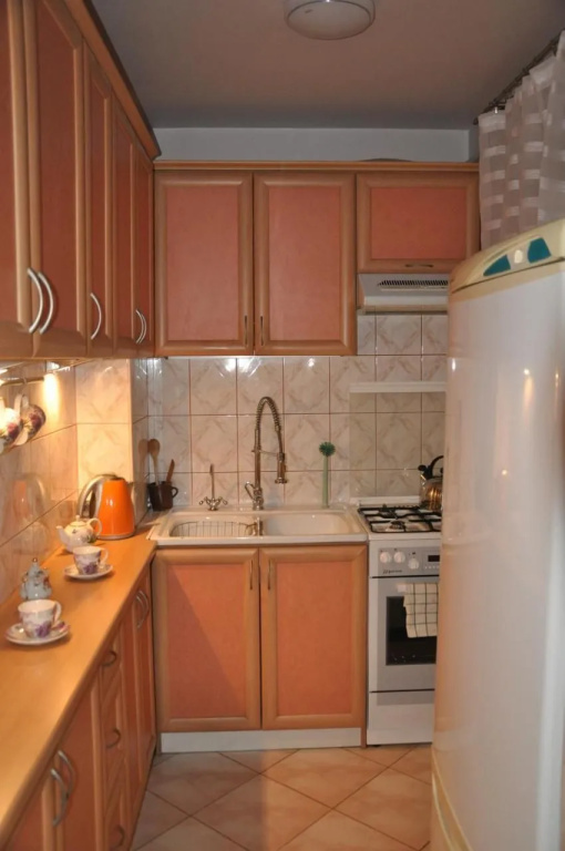 Lawendowe światło - przy stacji Metra — photo 8